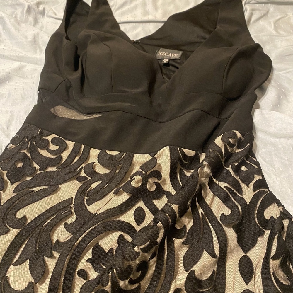 Xscape Dress - Picture 2 of 3
